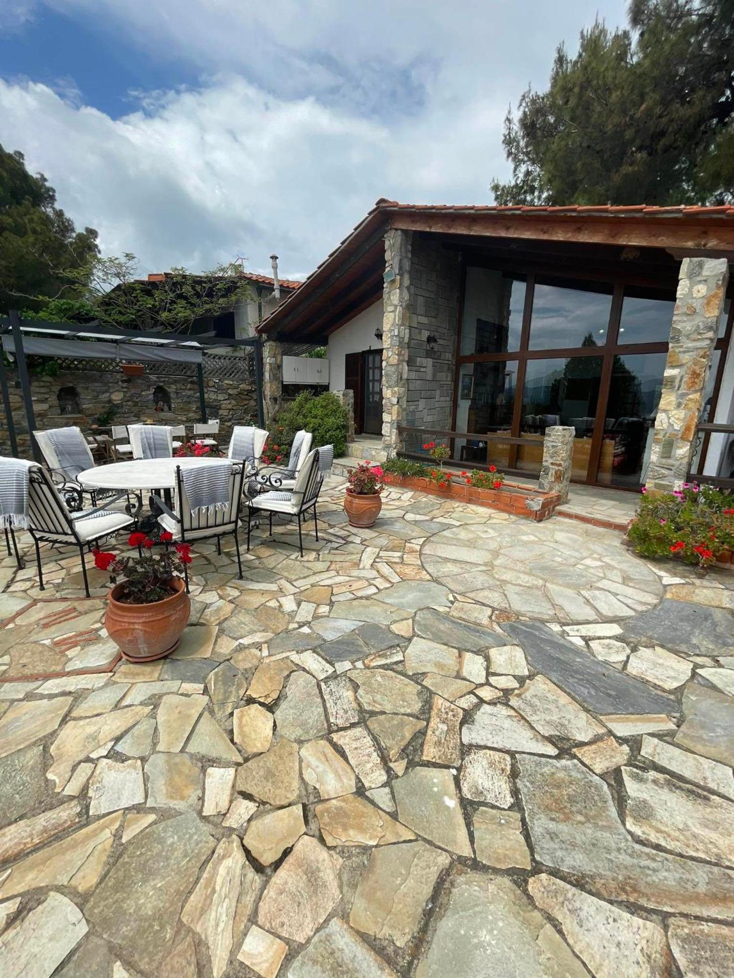 Villa Athos Sarti Exteriör bild