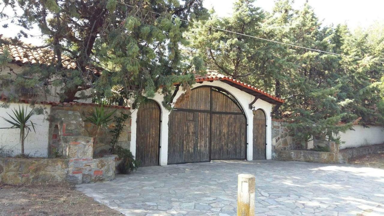 Villa Athos Sarti Exteriör bild