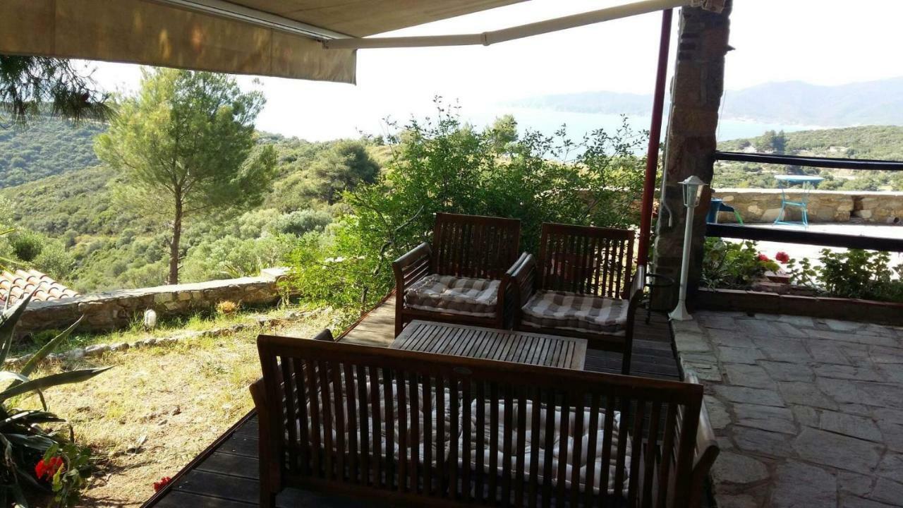 Villa Athos Sarti Exteriör bild